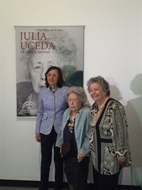 La Junta reivindica a las escritoras andaluzas en la celebración del Día del Libro