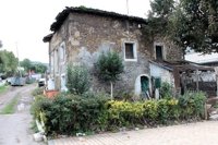 Inician una campaña para evitar la desaparición de un caserío de Barakaldo de 300 años de antigüedad