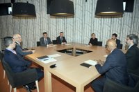 Mesa y Junta estudiará que Barkos explique su reunión con la Comisión Internacional de Verificación