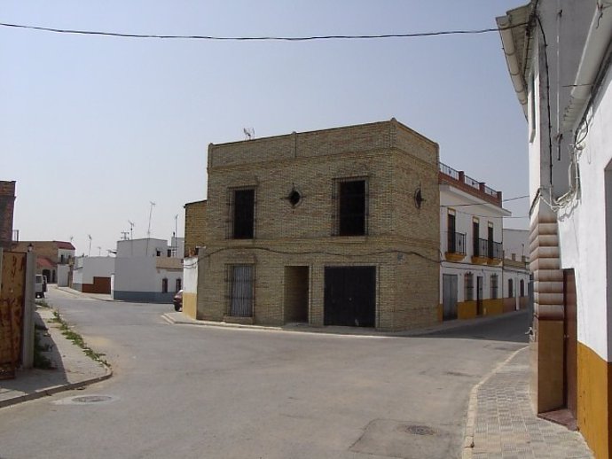 La Junta regulariza parcelas con viviendas privadas en antiguas vías pecuarias