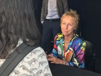 L'escriptora Sarah Lark: "Una dona va posar al seu gos el meu nom"