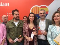 Arrimadas (Cs) reprocha a Puigdemont su nuevo intento de "politizar" esta Diada