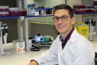 Un valenciano logra una beca para investigar sobre el cáncer en EEUU