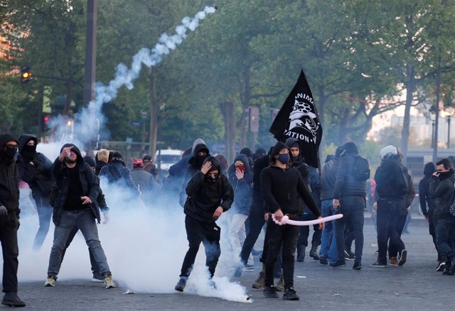 Manifestaciones en París tras la primera vuelta de las presidenicales