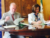 La Junta refuerza la colaboración con la FAMP para mejorar y agilizar el reconocimiento de la situación de dependencia