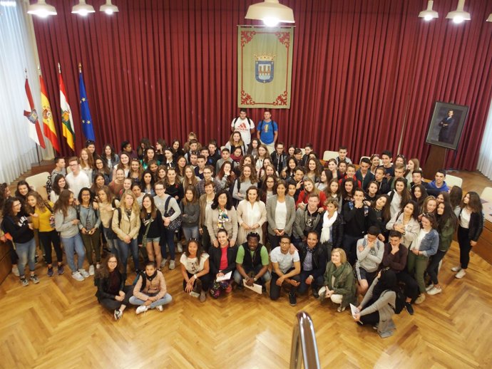 Gamarra recibe a los jóvenes alumnos franceses     