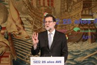Rajoy pide ser implacables contra la corrupción y afirma que los casos judiciales demuestran que no hay impunidad