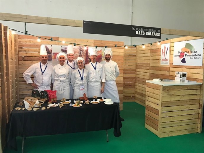 Alumnos de la EHIB en Barcelona