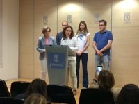 Sara Hernández ve "tarde" la dimisión de Aguirre e invita a Cifuentes a "investigar" y "llegar a últimas consecuencias"