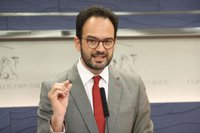 El PSOE, sobre la dimisión de Esperanza Aguirre: "Hace mucho tiempo que tendría que haberse ido"