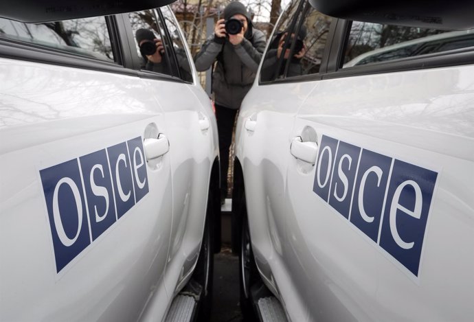Vehículos de la OSCE en el este de Ucrania