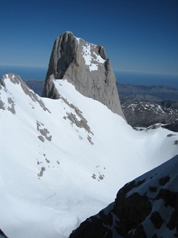 Picu Urrillu, en el macizo central de Picos de Europa. 