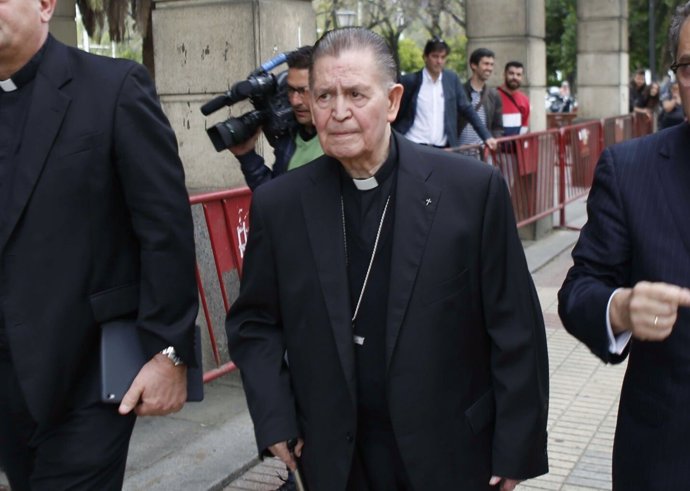 Antonio Ceballos, obispo emérito de Cádiz, acude a declarar por el caso ERE