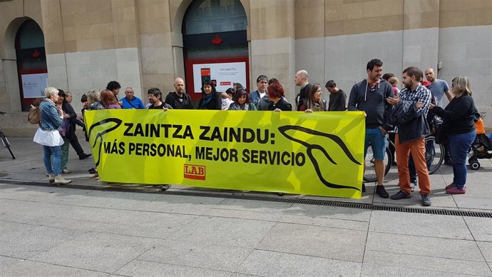 Concentración de LAB para mejora de los servicios sociales.