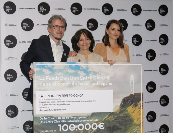 Unoentrecienmil entrega una beca 100.000 euros investigación leucemia infantil