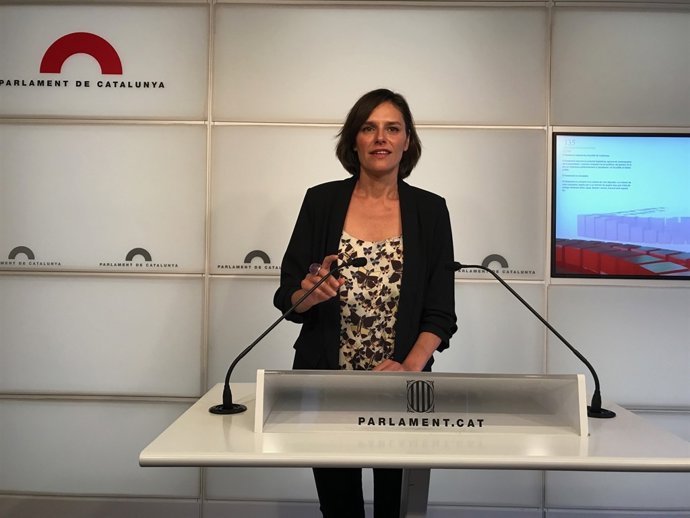 La portaveu adjunta PP en el Parlament, Esperanza Garcia
