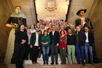 Cort rinde homenaje a 56 trabajadores de la EMT que se jubilan o cumplen 25 años en la empresa