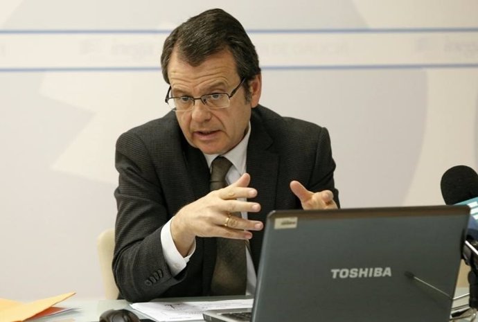 El director xeral de Enerxía, Ángel Bernardo Tahoces