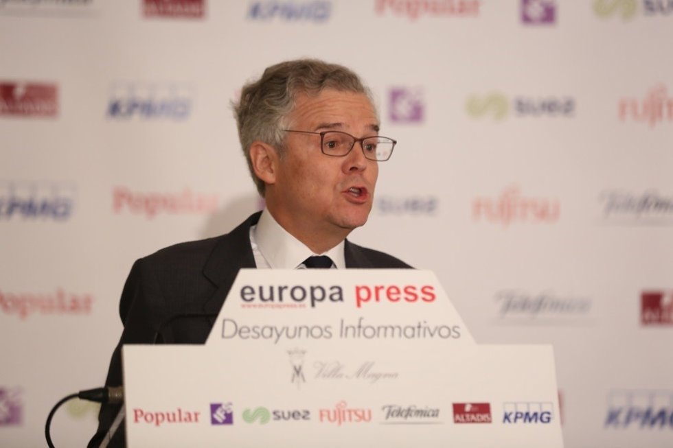 Desayuno Informativo de Europa Press con el presidente de la CNMV