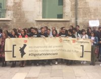 Vicepresidenta de la Diputación de Valencia dice haber sido identificada por hablar en valenciano y la Policía lo niega