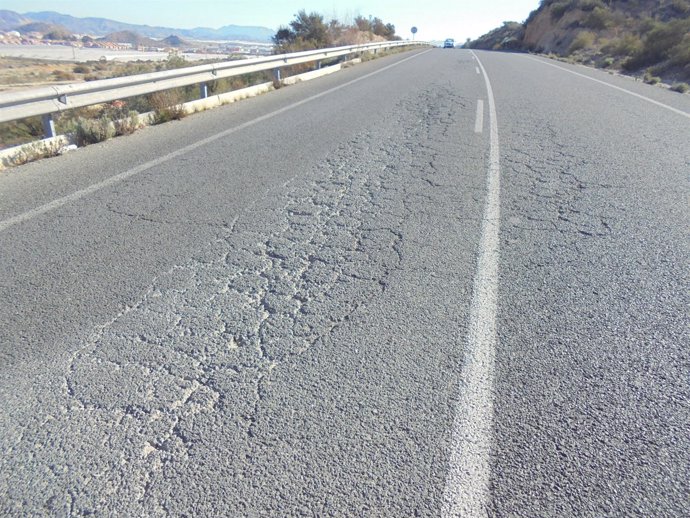 Carretera Mazarrón mal estado         
