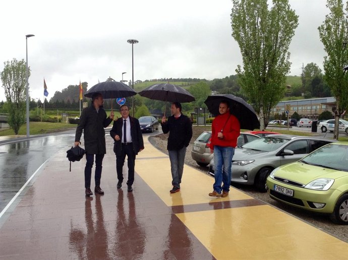 Inauguración del primer tramo de Hermilio Alcalde del Río