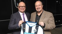 Las autoridades fiscales registran la sede del Newcastle y detienen a su director ejecutivo