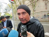 El Gobierno promete apoyar a los funcionarios catalanes y se pregunta si Lluís Llach "ha perdido el juicio"