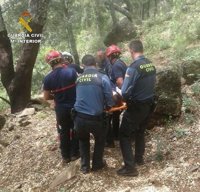 Localizan a una mujer británica que se había fracturado una pierna haciendo senderismo en Almonaster (Huelva)