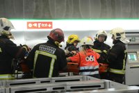 Más de cien personas participan en el simulacro de incendio del metro de Granada