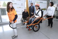 Fundación Renault y Cocemfe CyL colaboran en actividades lúdicas al aire libre para personas con movilidad reducida