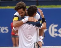 Montañés cae ante Feliciano López y pone fin a su carrera, Bautista y Ramos avanzan