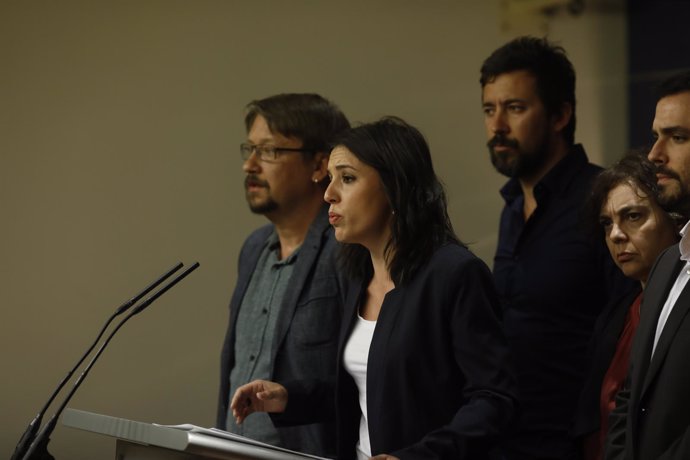 Rueda de prensa de Unidos Podemos en el que se anuncia una moción contra Rajoy