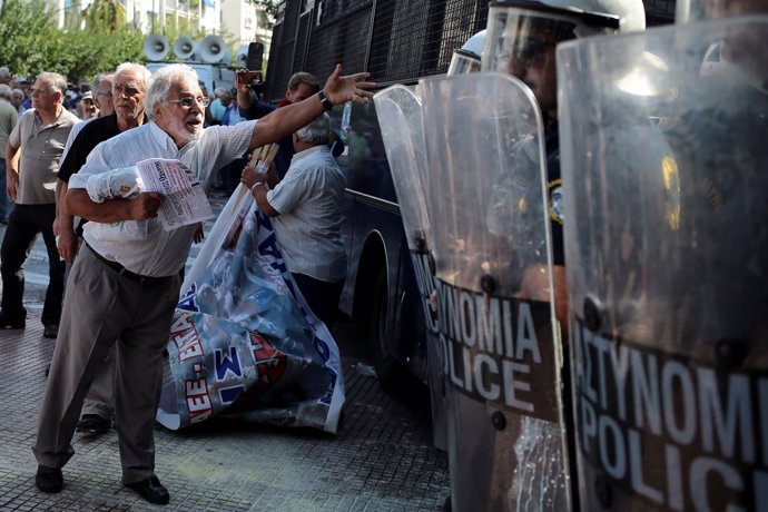 Manifestación de pensionistas en Atenas