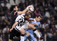 La Juventus busca aparcar la 'Champions' y acariciar el Scudetto en Bérgamo