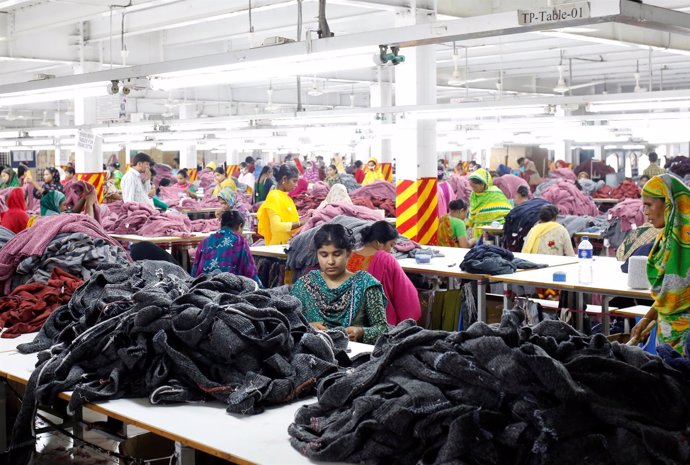 Fábrica textil en Dacca (Bangladesh)