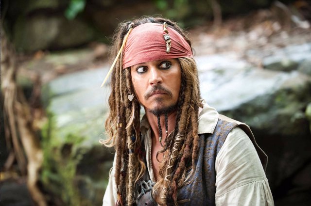 Johnny Depp es Jack Sparrow en Piratas del Caribe