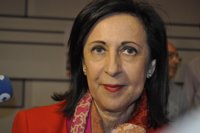 Robles (PSOE) dice que Podemos no ha contado "con nadie" para proponer la moción de censura