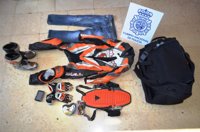 Detenidos dos hombres y una mujer acusados de perpetrar más de 20 robos en Almería