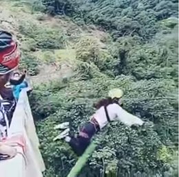 Una joven sufre accidente haciendo bungee jumping