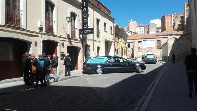 Exterior del tanatorio de Zamora