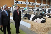 Gregorio dice que "todos rezamos para que llueva" y reclama medidas ante la sequía