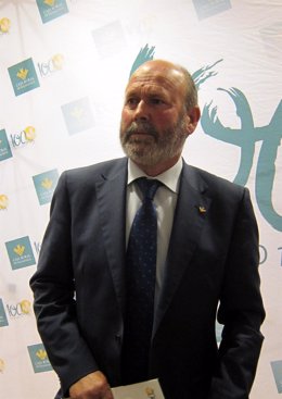 El presidente de Caja Rural de Salamanca .                          