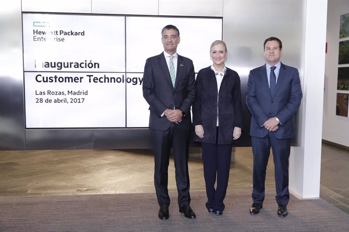 Cifuentes Inaugura El Nuevo Centro Tecnológico De Hewlett Packard Enterprise En 