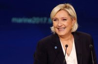 Le Pen responde a Zidane: "Con lo que gana no me extraña que pida el voto para Macron"
