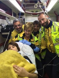 Una mujer da a luz en Carabanchel atendida por su pareja mientras el SAMUR le da instrucciones por teléfono