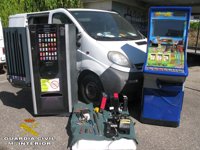 Detenidos dos vigueses por medio centenar de robos en cafeterías