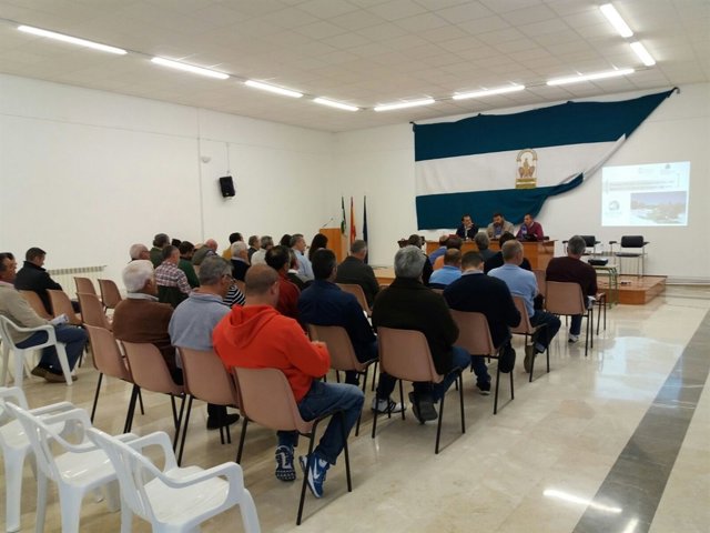 Una jornada incide en la prevención de la contaminación de agua por nitratos