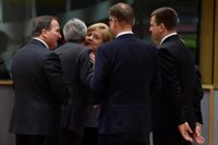 Los líderes de la UE a 27 aprueban por unanimidad las 'líneas rojas' para el 'Brexit'