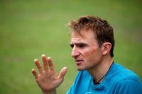 El aclamado alpinista suizo Ueli Steck muere mientras preparaba una travesía al Everest